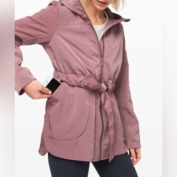 lululemon athletica Mauve Jacket - Picture 2 of 11